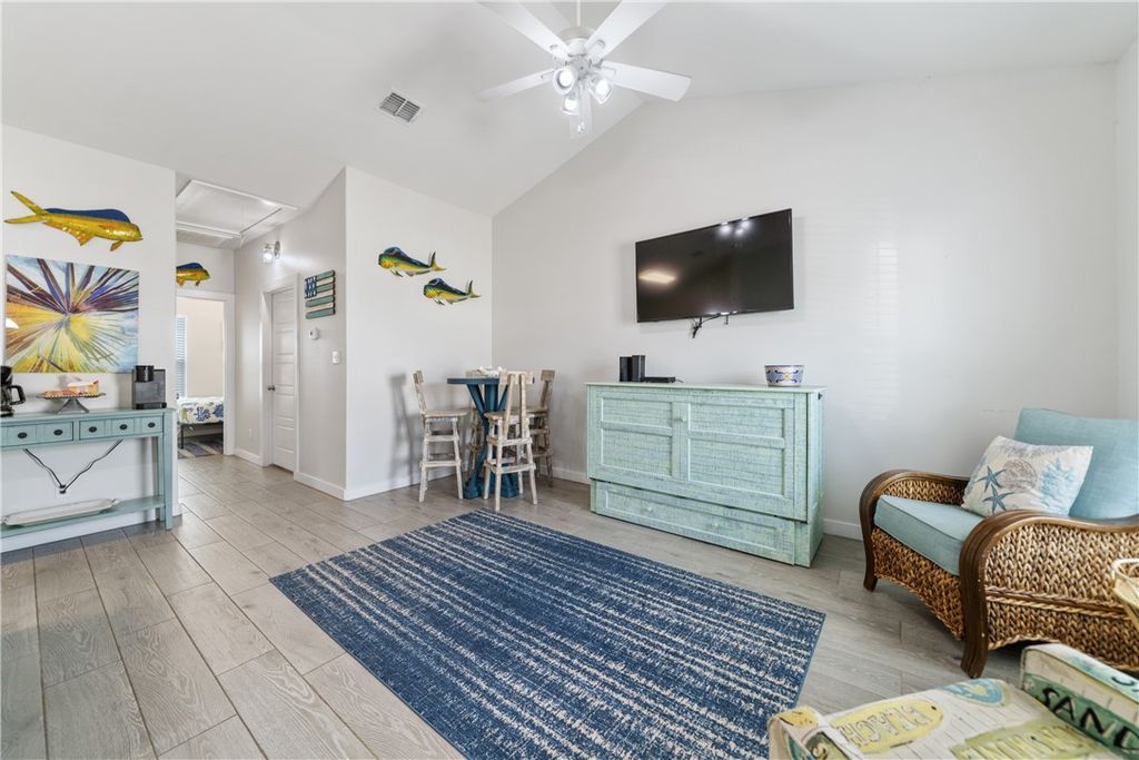 15121 Kokomo Dr, Corpus Christi, TX 78418 — photo 4