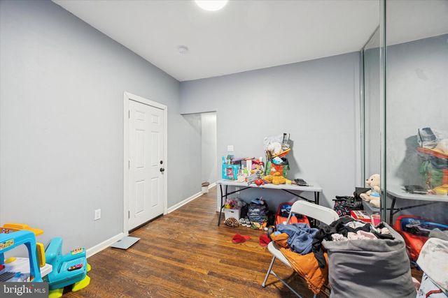 4928 W THOMPSON ST, Philadelphia, PA 19131