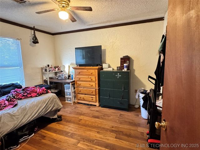 4517 S Gum Avenue, Broken Arrow, OK 74011