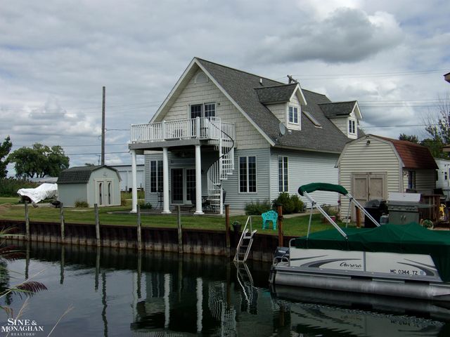 7258 Bedore Highway, Harsens Island, MI 48028