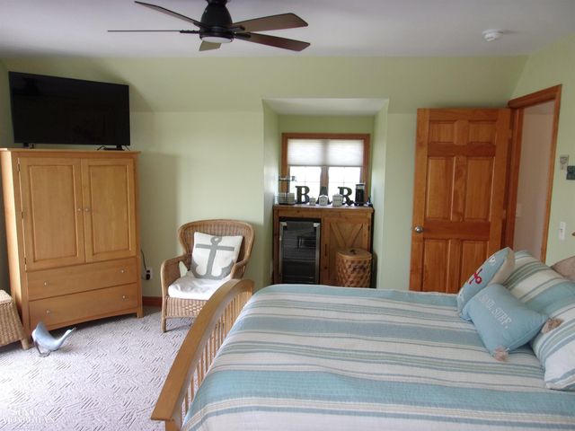 7258 Bedore Highway, Harsens Island, MI 48028