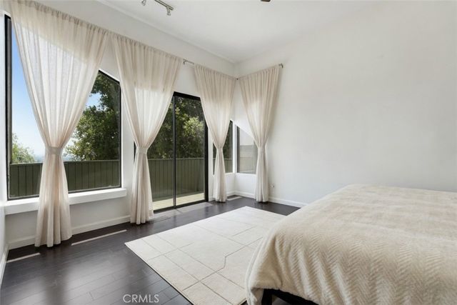 8742 Azul, West Hills, CA 91304