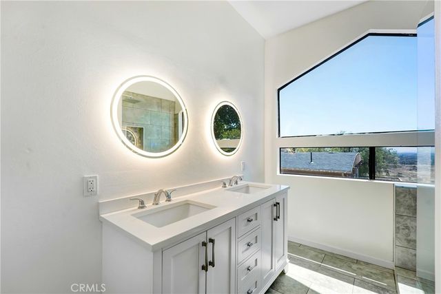 8742 Azul, West Hills, CA 91304
