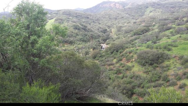 8742 Azul, West Hills, CA 91304