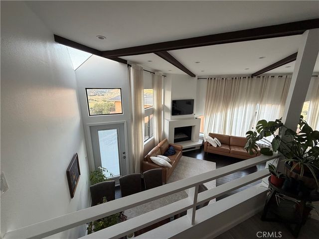 8742 Azul, West Hills, CA 91304