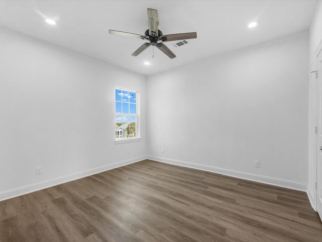 3903 Pirates Beach Circle, Galveston, TX 77554