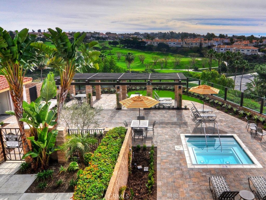 Image 27 of property listing at 52 Corniche Dr. G, Dana Point, CA 92629