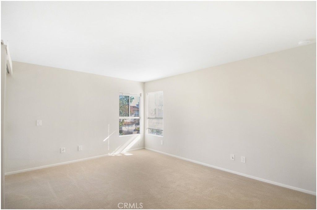 Image 3 of property listing at 52 Corniche Dr. G, Dana Point, CA 92629