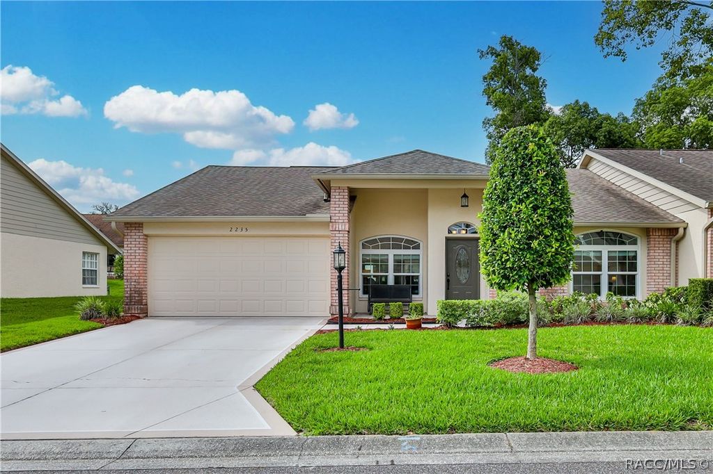 2235 Springmeadow Drive, Spring Hill, FL 34606