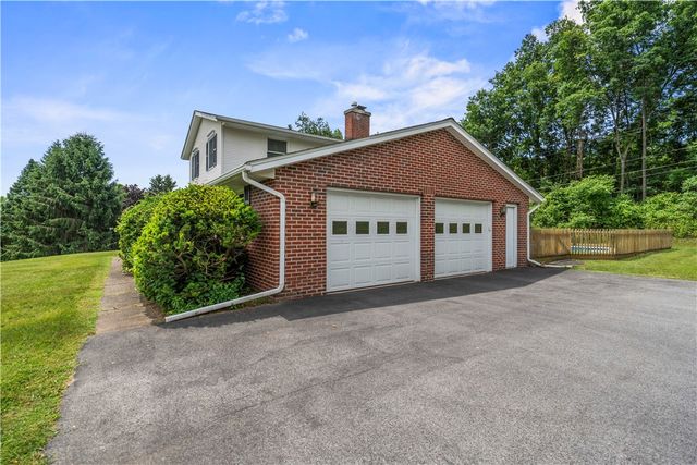 7374 Trillium Trail, Victor, NY 14564