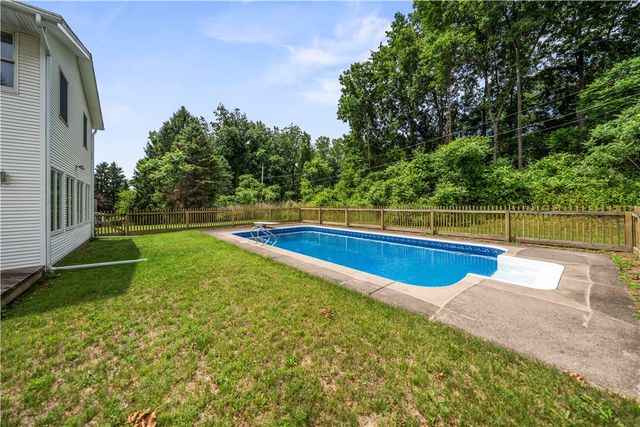 7374 Trillium Trail, Victor, NY 14564