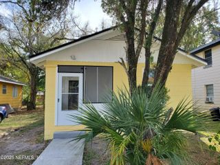 1536 W 3RD Street, Jacksonville, FL 32209