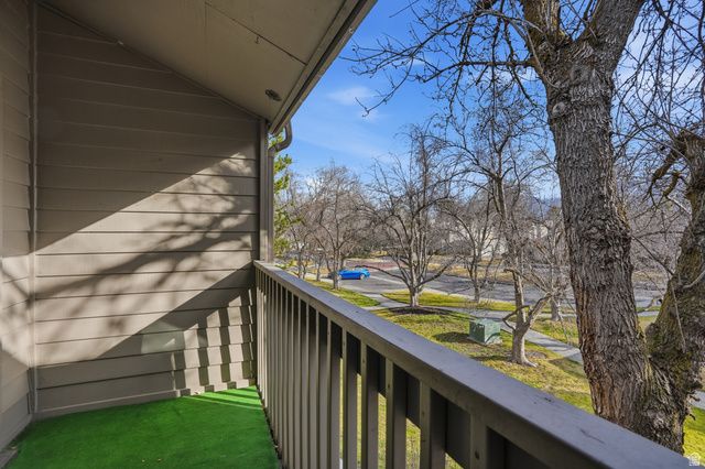 5647 S PARK PLACEWEST, Holladay, UT 84121