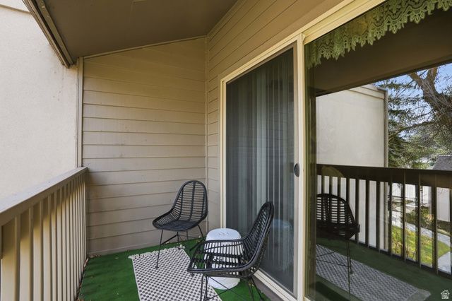 5647 S PARK PLACEWEST, Holladay, UT 84121