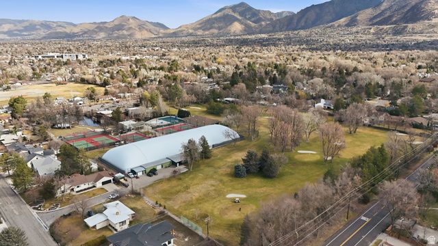 5647 S PARK PLACEWEST, Holladay, UT 84121