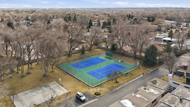 5647 S PARK PLACEWEST, Holladay, UT 84121