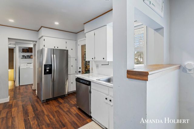 622 N Washington Street, Lowell, MI 49331