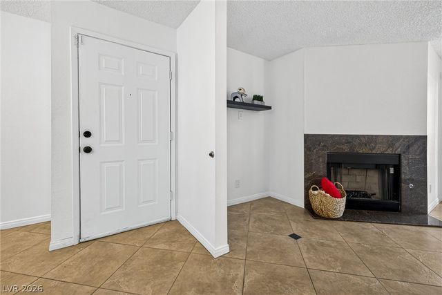 2200 South Fort Apache Road 1077, Las Vegas, NV 89117