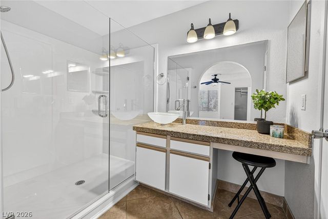 2200 South Fort Apache Road 1077, Las Vegas, NV 89117