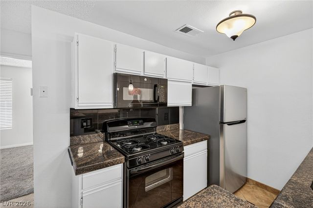 2200 South Fort Apache Road 1077, Las Vegas, NV 89117