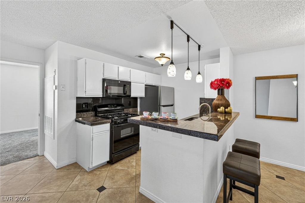 2200 South Fort Apache Road 1077, Las Vegas, NV 89117