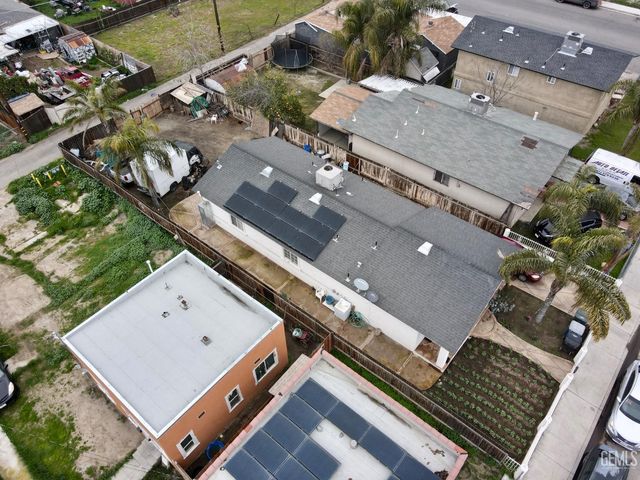 917 P Street, Bakersfield, CA 93304