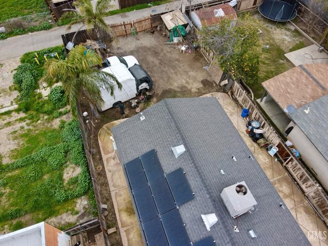 917 P Street, Bakersfield, CA 93304