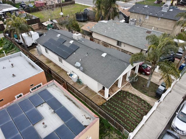 917 P Street, Bakersfield, CA 93304