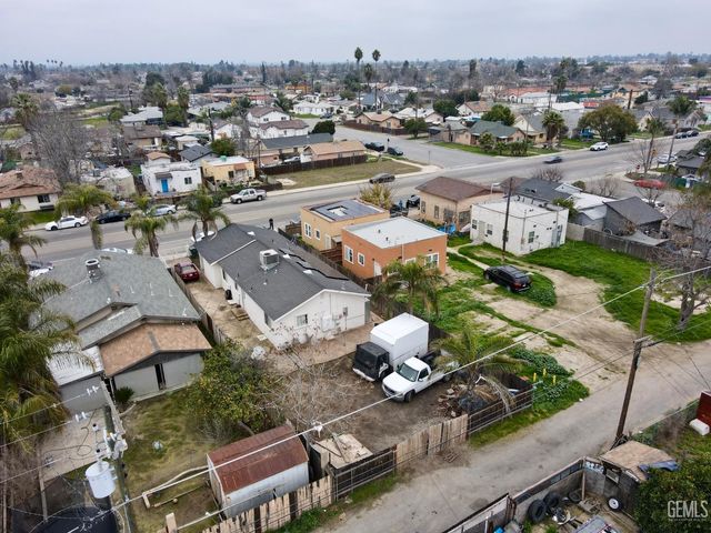 917 P Street, Bakersfield, CA 93304