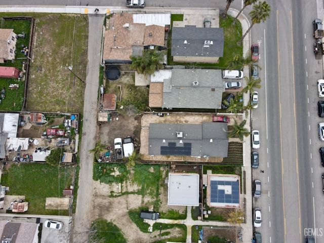 917 P Street, Bakersfield, CA 93304