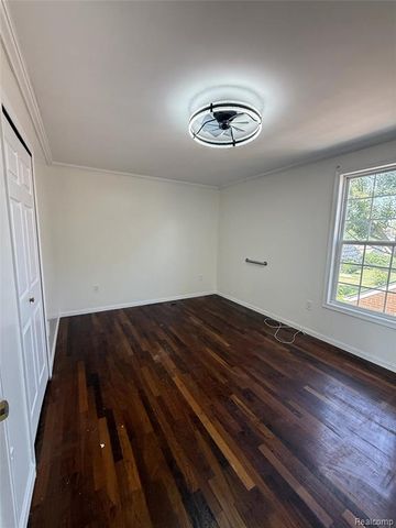 3262 Harding Street, Dearborn, MI 48124