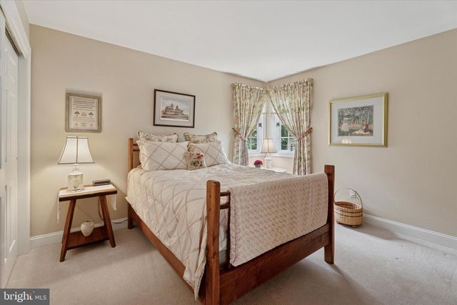 20 DORCHESTER WAY, Phoenixville, PA 19460