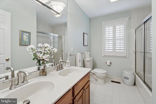 20 DORCHESTER WAY, Phoenixville, PA 19460