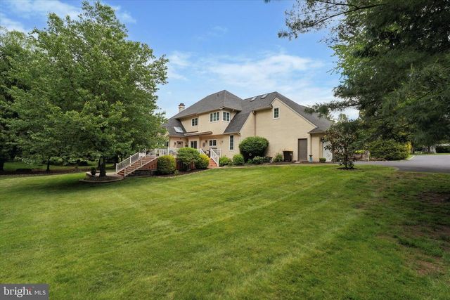 20 DORCHESTER WAY, Phoenixville, PA 19460
