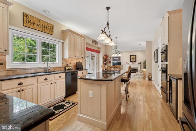 20 DORCHESTER WAY, Phoenixville, PA 19460