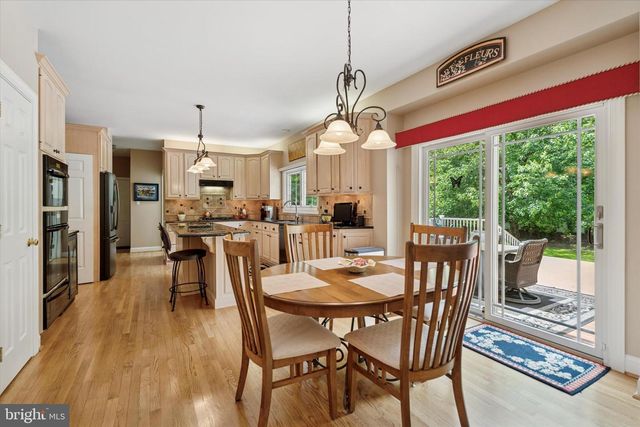 20 DORCHESTER WAY, Phoenixville, PA 19460