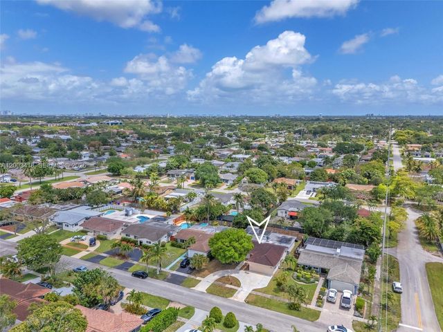 1911 N 53rd Ave, Hollywood, FL 33021