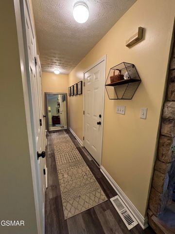 628 Broadview Drive, Sevierville, TN 37862