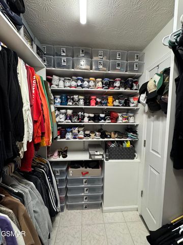 628 Broadview Drive, Sevierville, TN 37862