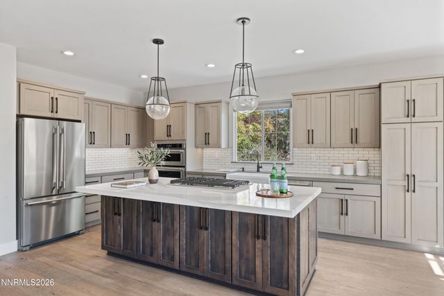 8160 Sierra Ridge Court, Reno, NV 89523