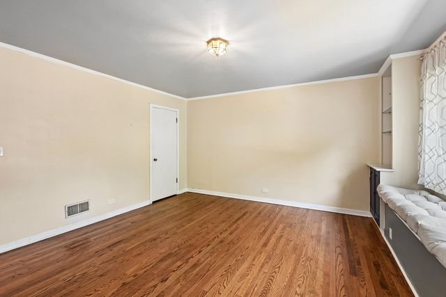 738 Dodge Avenue, Evanston, IL 60202