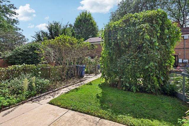 738 Dodge Avenue, Evanston, IL 60202
