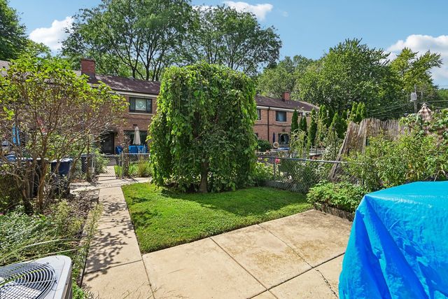 738 Dodge Avenue, Evanston, IL 60202
