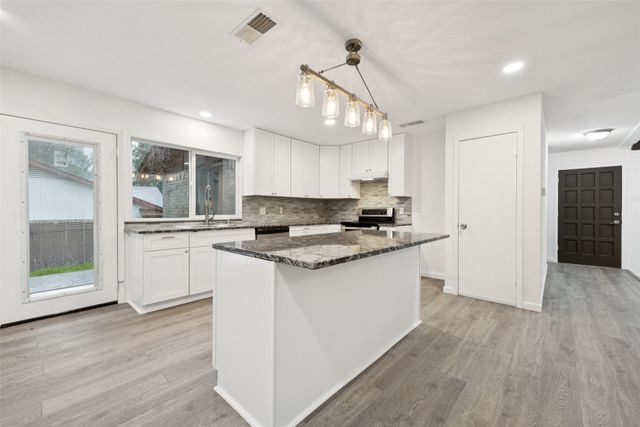 3508 Wildwood Circle, Plano, TX 75074