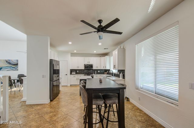 10926 W Locust Lane, Avondale, AZ 85323