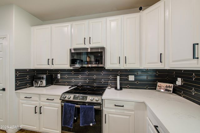10926 W Locust Lane, Avondale, AZ 85323