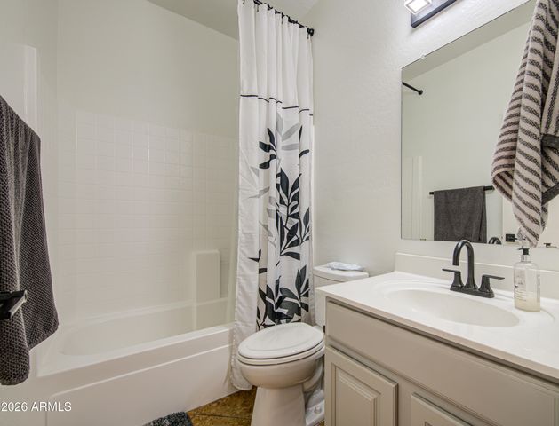 10926 W Locust Lane, Avondale, AZ 85323