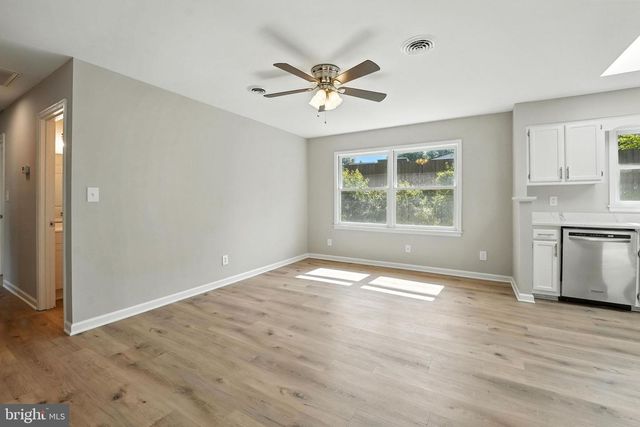 7935 MAPLEWOOD DR, Manassas, VA 20111