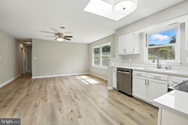 7935 MAPLEWOOD DR, Manassas, VA 20111