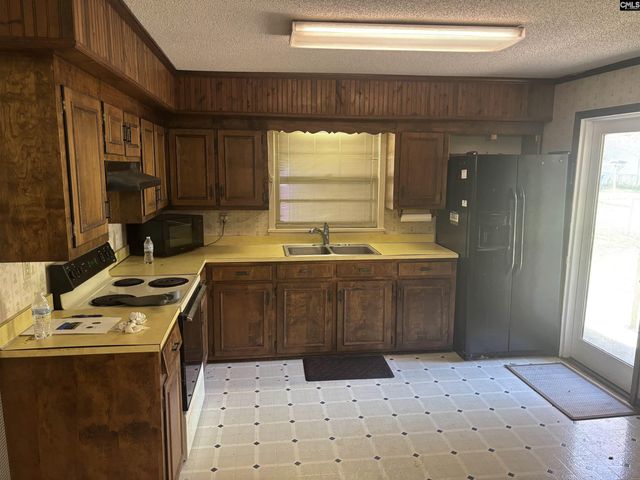 526 Rainbow Circle, West Columbia, SC 29170